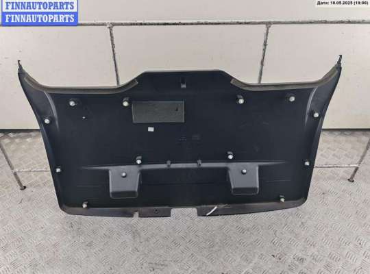 купить Обшивка крышки багажника на Opel Zafira A