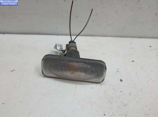 купить Повторитель поворота левый на Opel Omega B (1994-2003)