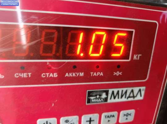 купить Петля двери задней левой на Volkswagen Golf-4