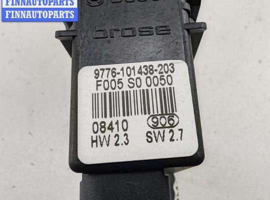 купить Моторчик стеклоподъемника задний правый на Volkswagen Bora