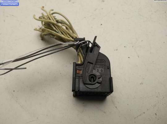 купить Разъем (фишка) проводки на Peugeot 307