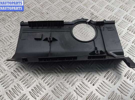 купить Накладка декоративная на двигатель на Audi A6 C5 (1997-2005)