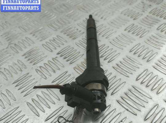 купить Форсунка топливная на Volkswagen Passat B7