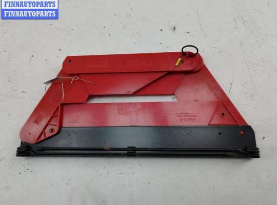 купить Знак аварийной остановки на Audi A6 C5 (1997-2005)