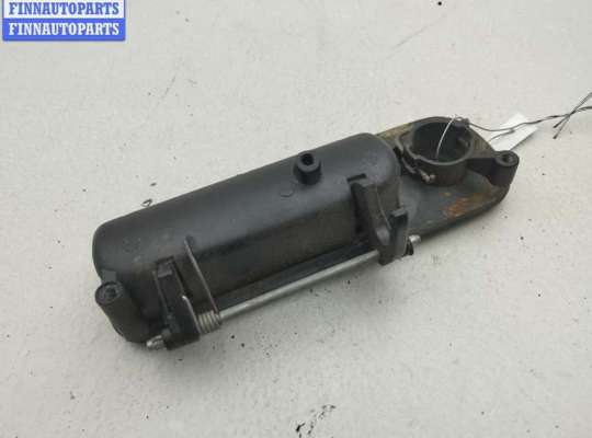 Ручка крышки багажника (задней двери) на Volkswagen Golf IV (1J)