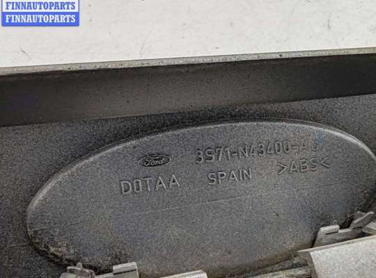 купить Накладка подсветки номера на Ford Mondeo III (2000-2007)