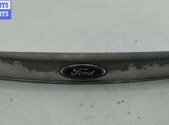 Накладка подсветки номера FO2177490 на Ford Mondeo III (2000-2007)