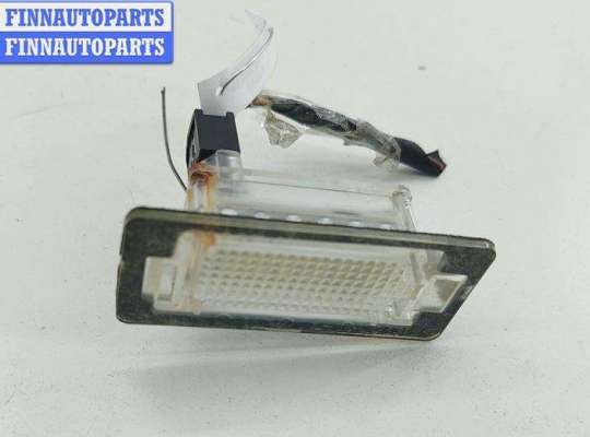Купить Подсветка номера на BMW 5 E60/E61 (2003-2010) Подсветка номера BM3588528 на BMW 5 E60/E61 (2003-2010)
