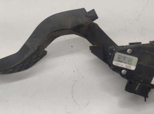 купить Педаль газа на Audi A4 B6 (2001-2004)