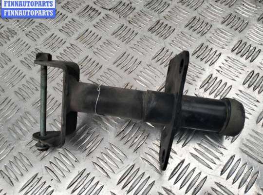 купить Кронштейн крепления на Volkswagen Passat B5