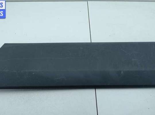 купить Молдинг двери передней правой на Mercedes Sprinter W906 (2006-2018)