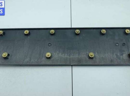 купить Молдинг двери передней правой на Mercedes Sprinter W906 (2006-2018)