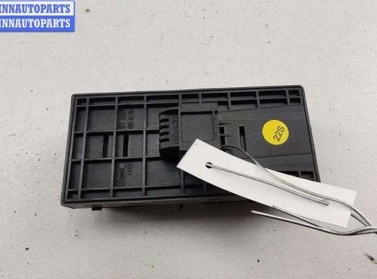 купить Блок кнопок управления стеклоподъемниками на Audi A6 C6 (2004-2011)