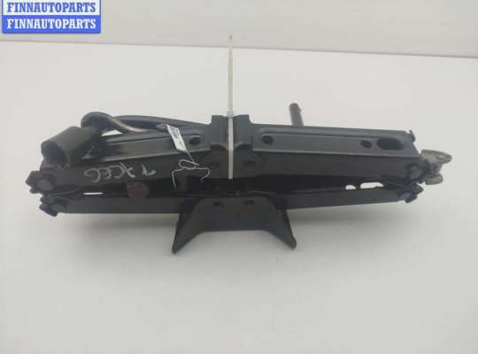 Купить Домкрат на Citroen C5 (2001-2008) Домкрат CT1138037 на Citroen C5 (2001-2008)