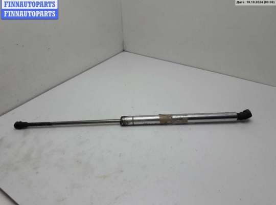 Амортизатор крышки (двери) багажника VG1565607 на Volkswagen Golf-4