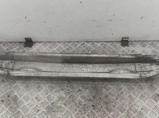 купить Усилитель бампера переднего на Audi A6 C6 (2004-2011)