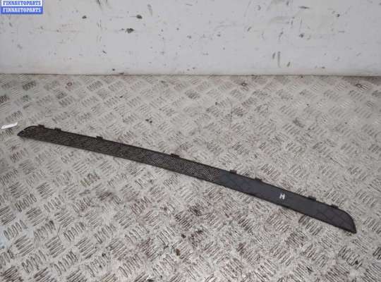 Решетка радиатора на Mercedes-Benz Vito (W638)