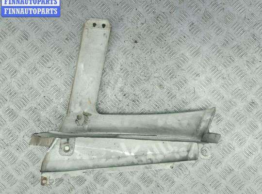 купить Ус под фару правый на Volkswagen Crafter