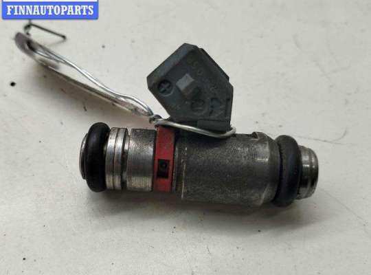 Форсунка топливная VG2224102 на Volkswagen Golf-4