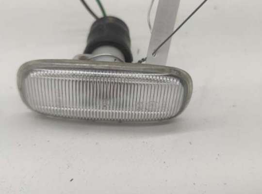 купить Повторитель поворота правый на Audi A6 C5 (1997-2005)