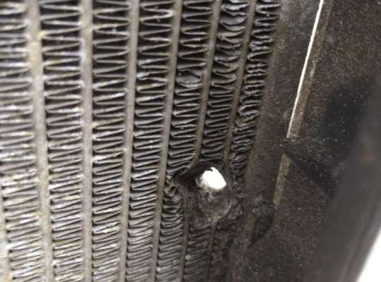 купить Радиатор основной на Volkswagen Transporter T4