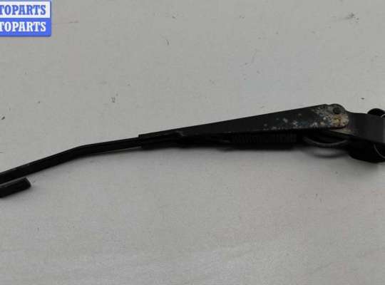 купить Щеткодержатель (поводок стеклоочистителя) задний на Mercedes C-Class W202 (1993-2000)