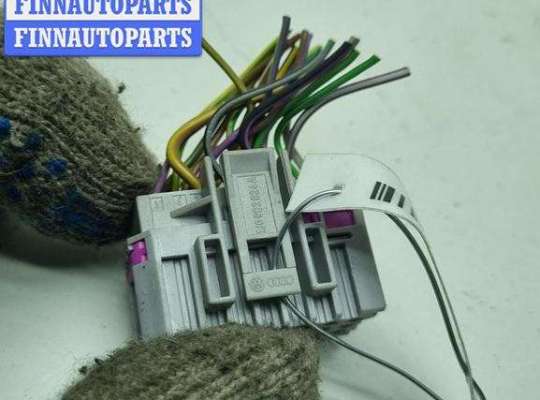 купить Разъем (фишка) проводки на Volkswagen Golf-4