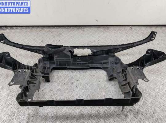 купить Рамка передняя (панель кузовная, телевизор) на Skoda Fabia mk1 (6Y)