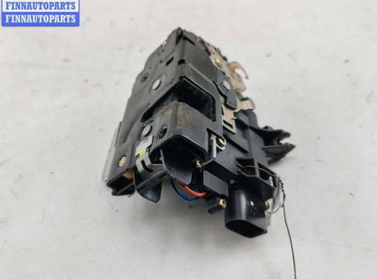 купить Замок двери передней левой на Audi A4 B6 (2001-2004)