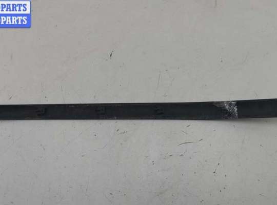 купить Молдинг двери передней левой на Peugeot 307