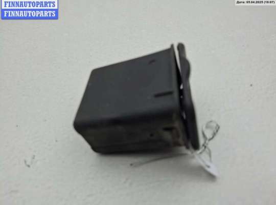 Пепельница OP2207412 на Opel Zafira A (1999-2005)