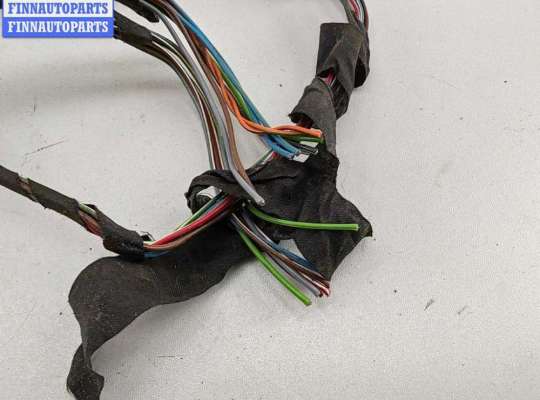 ЭБУ PDC (электронный блок управления парктрониками) на Volkswagen Passat B6 (3C)