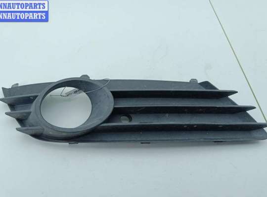 купить Рамка фары противотуманной правой на Opel Astra H (2004-2009)
