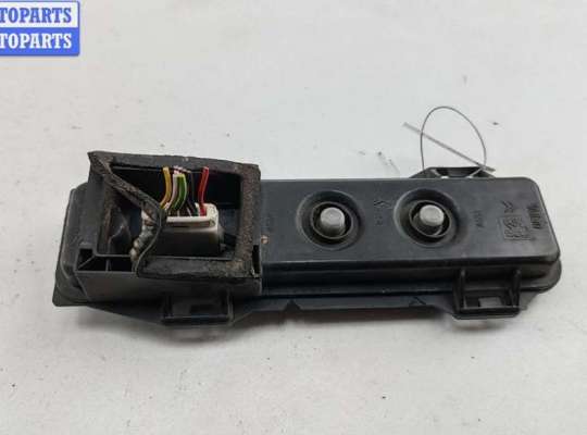 купить Плата фонаря заднего левого на Peugeot 307