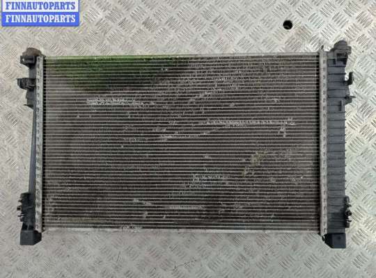 купить Радиатор основной на Mercedes C-Class W203 (2000-2006)