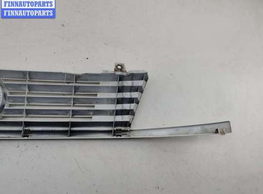 купить Решетка радиатора на Mercedes Vito-1 W638 (1996-2003)