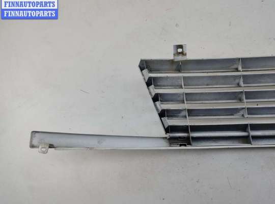 купить Решетка радиатора на Mercedes Vito-1 W638 (1996-2003)