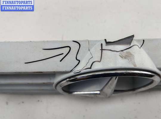 купить Решетка радиатора на Mercedes Vito-1 W638 (1996-2003)