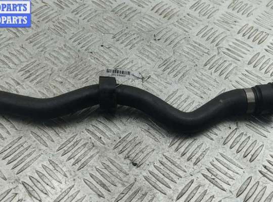 купить Патрубок отопителя (печки) на BMW 5 E39 (1995-2003)