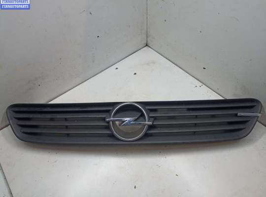 купить Решетка радиатора на Opel Astra G (1998-2004)
