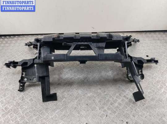 купить Рамка передняя (панель кузовная, телевизор) на Renault Scenic II (2003-2009)