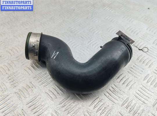 купить Патрубок интеркулера на Volkswagen Passat B6