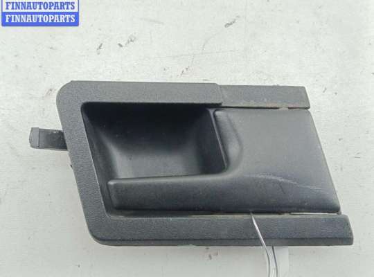 купить Ручка двери внутренняя передняя правая на Volkswagen Transporter T4