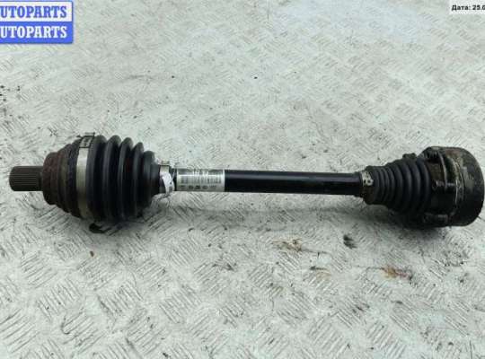 Полуось передняя левая VG2396410 на Volkswagen Passat B6