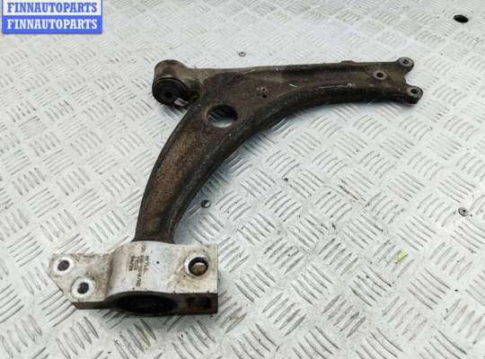 Рычаг подвески передний левый VG2724220 на Volkswagen Passat B6