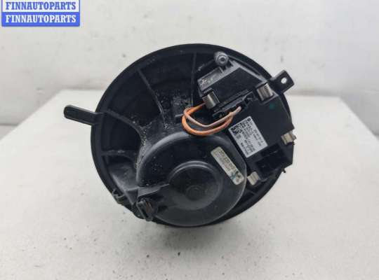 купить Двигатель отопителя (моторчик печки) на Volkswagen Passat B6