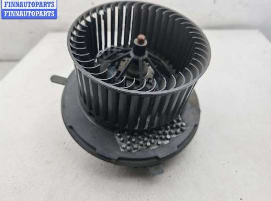 купить Двигатель отопителя (моторчик печки) на Volkswagen Passat B6