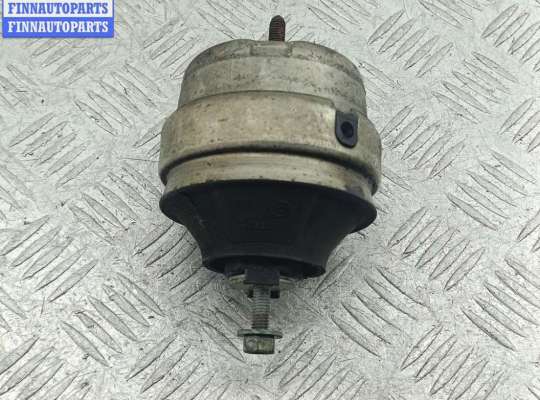 Подушка крепления двигателя VG2680197 на Volkswagen Passat B5+ (GP)