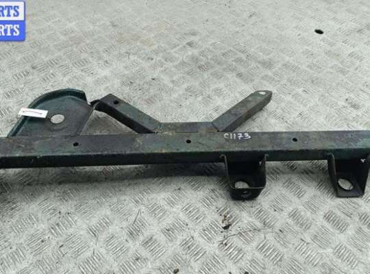 купить Балка под радиатор на Mercedes A-Class W168 (1997-2004)