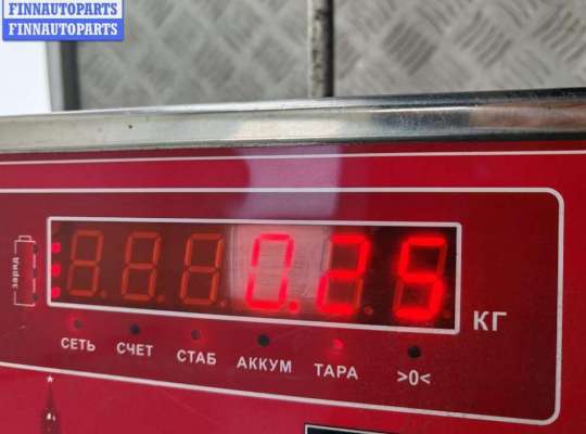 купить Накладка двери задней правой на Volkswagen Passat B5+ (GP)